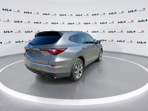 Used 2024 Acura MDX FWD w/ Technology Package image 8