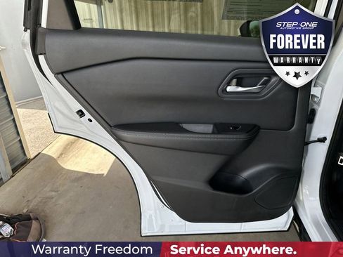 Used 2024 Nissan Rogue SV AWD/4WD image 27
