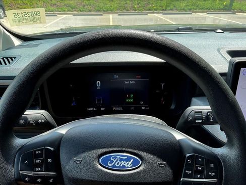 Used 2025 Ford Maverick XLT w/ Equipment Group 302A AWD/4WD image 49