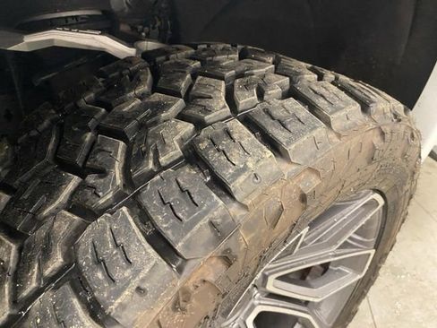 New 2026 Chevrolet Silverado 1500 RST w/ Dark Appearance Package image 11