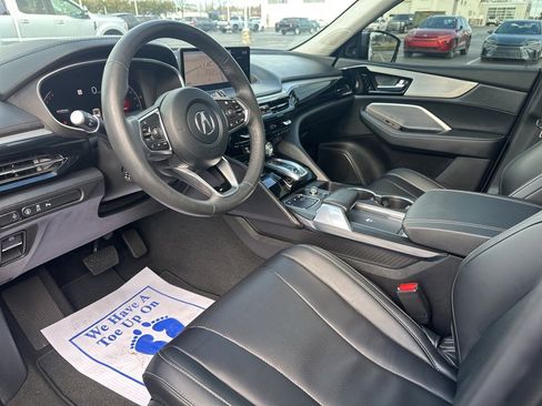Used 2024 Acura MDX SH-AWD w/ Technology Package image 29