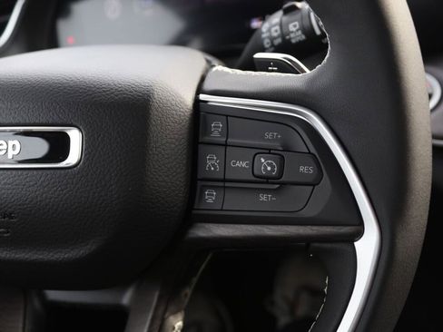 New 2025 Jeep Grand Cherokee Limited w/ MOPAR Finishing Package image 33