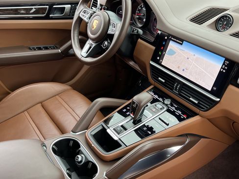 Used 2023 Porsche Cayenne Turbo w/ Premium Package Plus (PI3) image 2