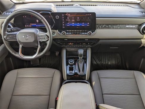 Used 2024 Chevrolet Colorado ZR2 w/ ZR2 Convenience Package III image 12