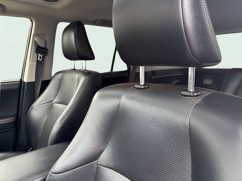 Used 2014 Toyota 4Runner Limited AWD/4WD image 12