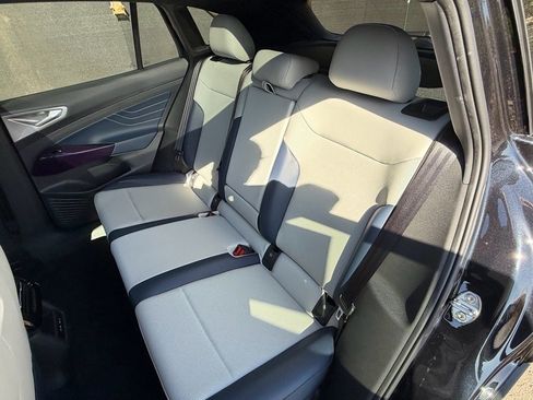 New 2025 Volkswagen ID.4 Pro S image 20