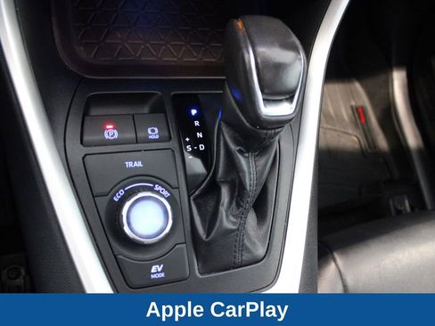 Used 2019 Toyota RAV4 Limited w/ Carpet Mat Package image 17