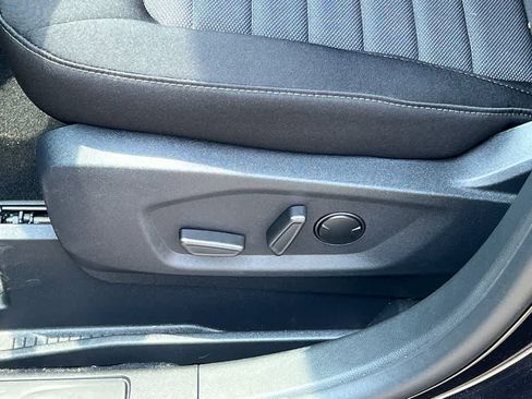 New 2024 Ford Edge SE AWD/4WD image 9