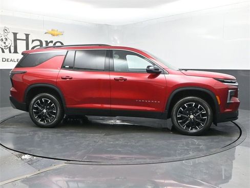 New 2026 Chevrolet Traverse LT w/ Sun and Wheel Package image 1