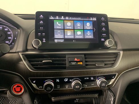 Used 2018 Honda Accord EX-L image 26