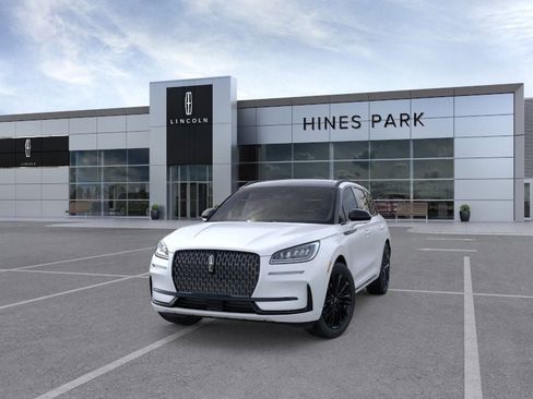 New 2026 Lincoln Corsair Premiere image 2