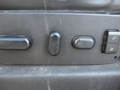 Used 2011 Ford F150 FX4 w/ FX Luxury Pkg image 18