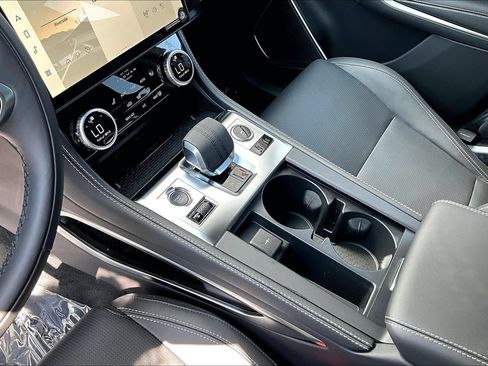 New 2026 Jaguar F-PACE R-Dynamic S AWD/4WD image 8