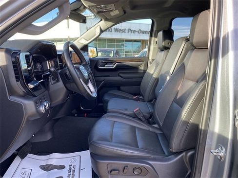Used 2025 GMC Sierra 1500 SLT image 12