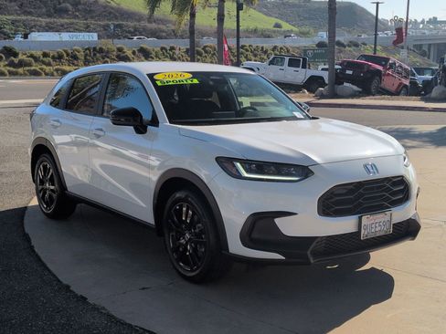 Used 2026 Honda HR-V Sport image 7