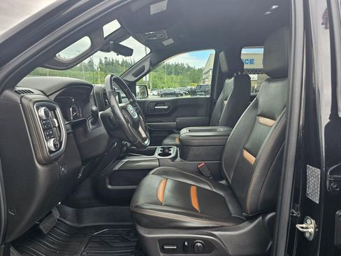 Used 2019 GMC Sierra 1500 AT4 w/ AT4 Premium Package AWD/4WD image 21