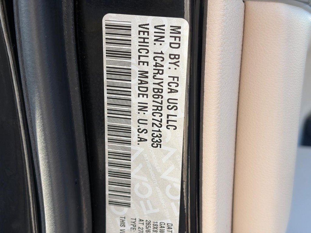 Used 2024 Jeep Grand Cherokee Limited 4xe AWD/4WD image 25