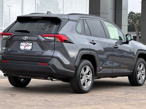 Certified 2025 Toyota RAV4 LE image 4