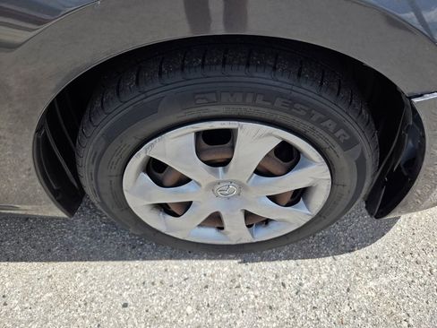 Used 2014 MAZDA MAZDA3 i Sport FWD image 16