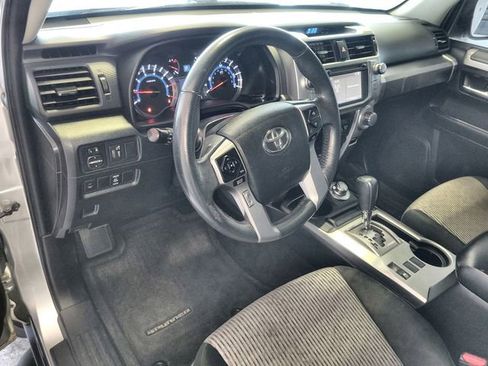 Used 2017 Toyota 4Runner SR5 image 14