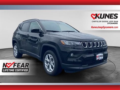 Used 2026 Jeep Compass Latitude AWD/4WD image 1