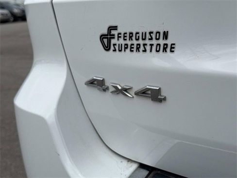 Used 2017 Jeep Grand Cherokee Overland image 6