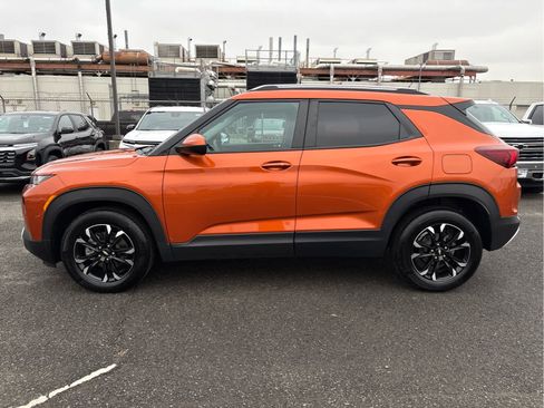 Used 2023 Chevrolet TrailBlazer LT w/ Convenience Package image 4