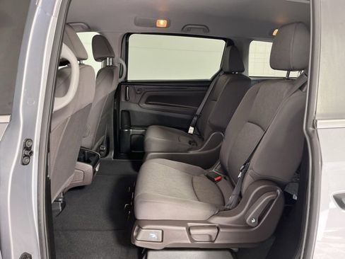 Used 2019 Honda Odyssey LX image 18