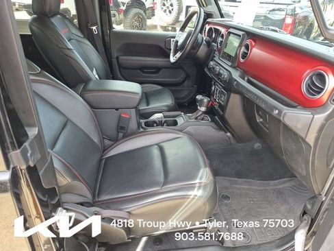 Used 2022 Jeep Wrangler Rubicon w/ Steel Bumper Group AWD/4WD image 11