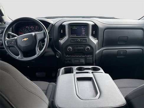 Used 2025 Chevrolet Silverado 2500 Custom w/ Custom Value Package image 21