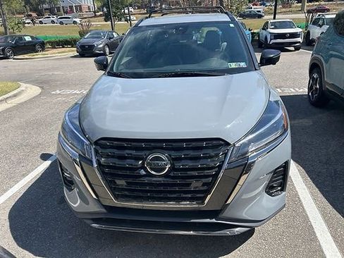 Certified 2021 Nissan Kicks SR w/ SR Premium Package image 15