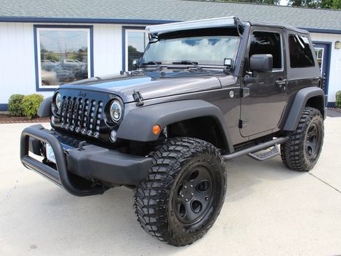 Used 2014 Jeep Wrangler Sport AWD/4WD image 26