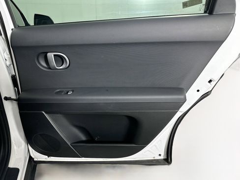 Used 2024 Hyundai Ioniq 5 SEL image 30