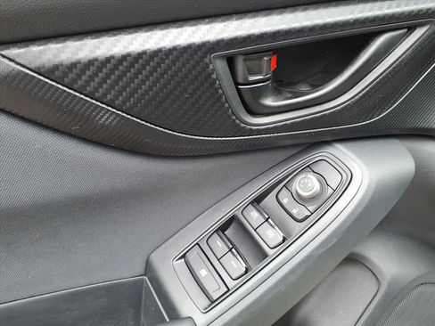 Certified 2021 Subaru Crosstrek 2.0i Premium image 7