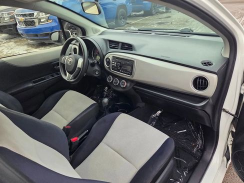 Used 2013 Toyota Yaris LE image 26