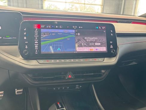 New 2024 Dodge Charger R/T Scat Pack w/ Plus Group image 11