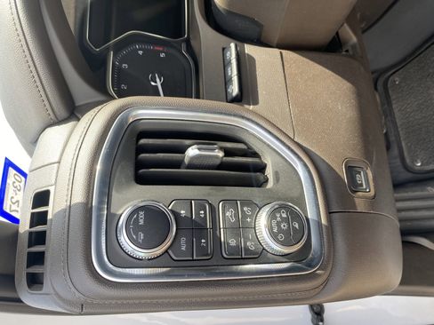 Used 2021 GMC Sierra 2500 Denali w/ Denali Ultimate Package AWD/4WD image 6