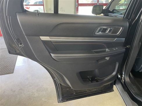 Used 2018 Ford Explorer Sport w/ Equipment Group 401A AWD/4WD image 29