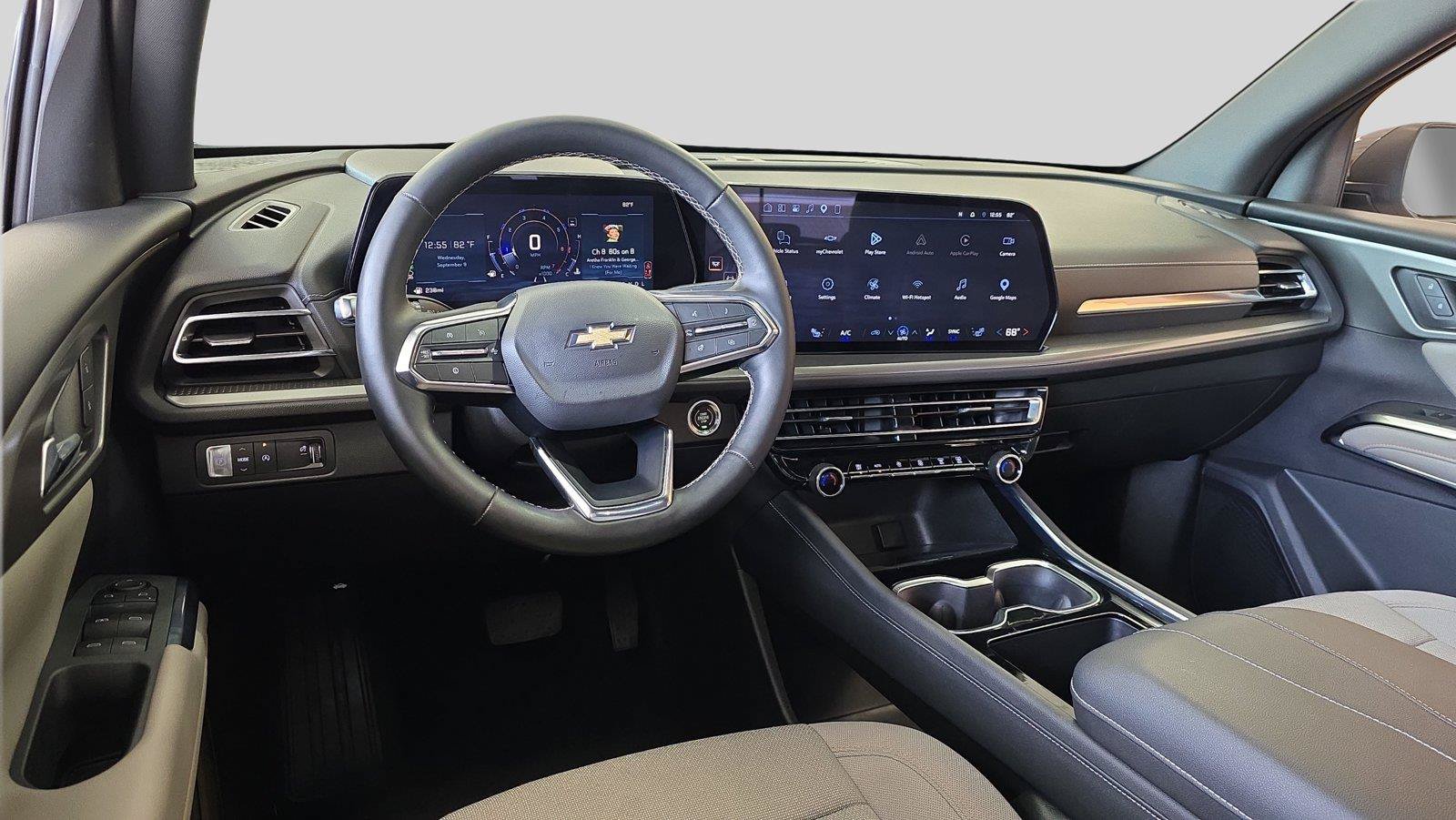 Used 2026 Chevrolet Traverse LT w/ Driver Confidence Package FWD image 20