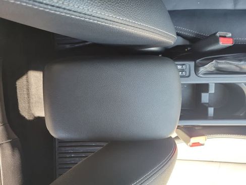 Used 2014 Subaru Crosstrek 2.0i Limited AWD/4WD image 18