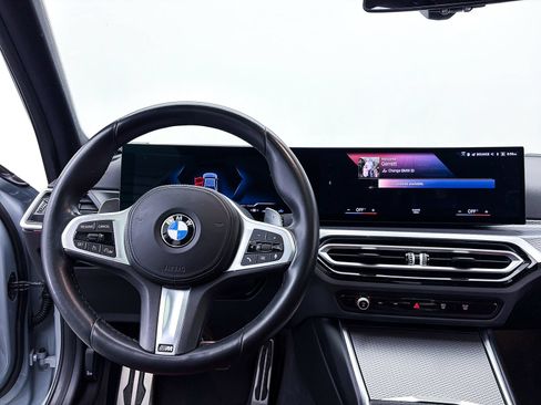 Used 2023 BMW 330i Sedan w/ M Sport Package RWD image 6