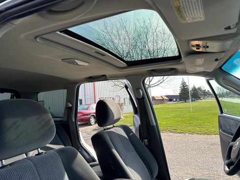 Used 2003 MAZDA Tribute LX image 35