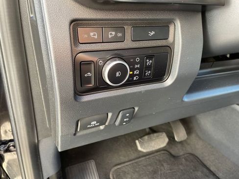 Used 2023 Ford F250 Lariat w/ Lariat Ultimate Package image 25