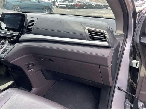 Used 2018 Honda Odyssey EX-L image 16
