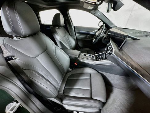 Used 2023 BMW i4 eDrive40 w/ Premium Package RWD image 28