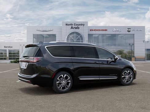 New 2026 Chrysler Pacifica Pinnacle image 5