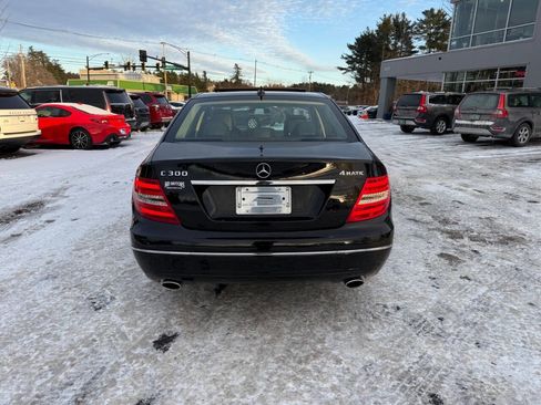 Used 2013 Mercedes-Benz C 300 4MATIC Sedan image 7