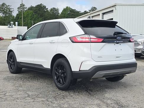 Used 2024 Ford Edge SEL AWD/4WD image 3
