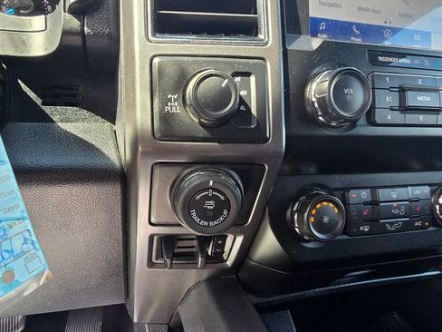 Used 2020 Ford F150 XLT w/ Equipment Group 302A Luxury AWD/4WD image 21