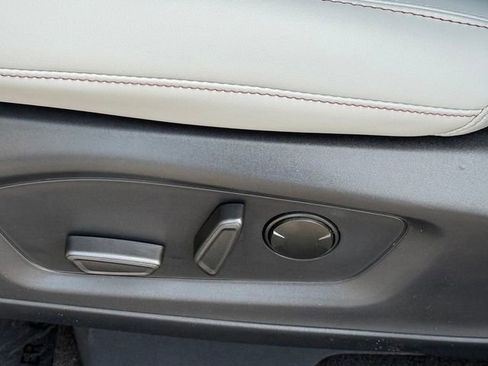New 2026 Ford Explorer Active AWD/4WD image 12